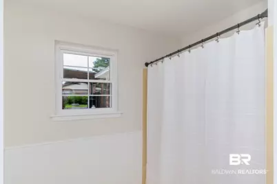 2300 E Christopher Drive E, Mobile, AL 36609 - Photo 28