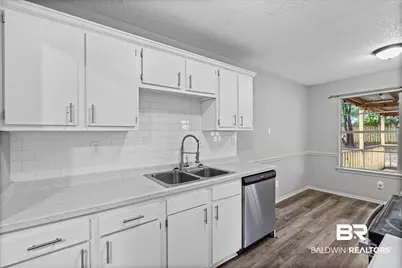 9711 Royal Woods Drive, Mobile, AL 36608 - Photo 6