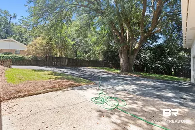 1908 Bent Tree Court, Mobile, AL 36609 - Photo 32