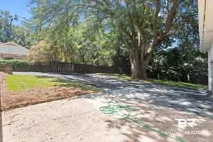1908 Bent Tree Ct, Mobile, AL 36609 - Photo 32