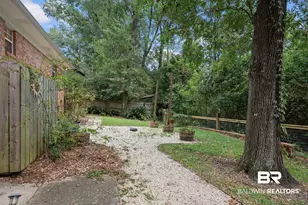 400 Circle Dr, Fairhope, AL 36532 - Photo 40