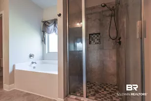 550 Leeds Ct, Foley, AL 36535 - Photo 18