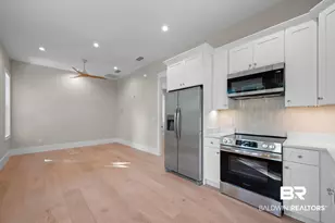 715 S Mobile St, Fairhope, AL 36532 - Photo 84