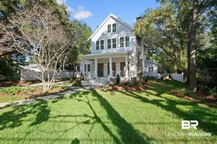 715 S Mobile St, Fairhope, AL 36532 - Photo 2