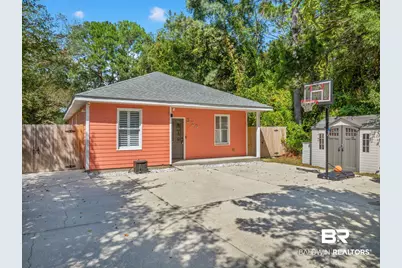 824 E 24th Avenue, Gulf Shores, AL 36542 - Photo 1