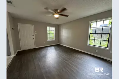 1109 McNeil Avenue, Mobile, AL 36609 - Photo 6