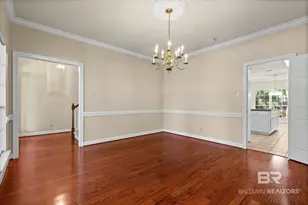 1116 Sutton Ct, Mobile, AL 36609 - Photo 4