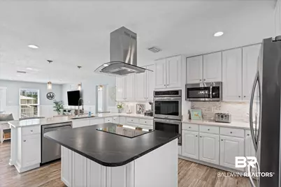 237 W 6th Avenue, Gulf Shores, AL 36542 - Photo 6