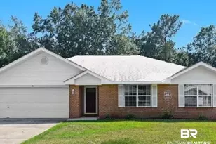 106 Oak Hollow Cir, Foley, AL 36535 - Photo 1
