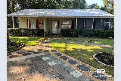 8621 Brook Lane, Fairhope, AL 36532 - Photo 2