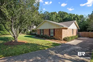 130 Brentwood Dr, Daphne, AL 36526 - Photo 2