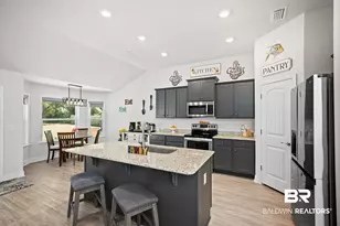 11825 Hons Dr, Fairhope, AL 36532 - Photo 10