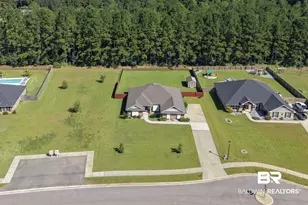 11825 Hons Dr, Fairhope, AL 36532 - Photo 2