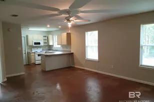 18390 W Hammond St, Robertsdale, AL 36567 - Photo 4