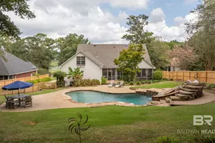 303 South Dr, Fairhope, AL 36532 - Photo 2