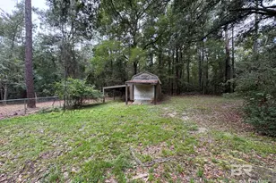 45435 Chalet Dr, Bay Minette, AL 36507 - Photo 8