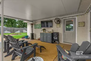 1427 Pineridge Dr, Gulf Shores, AL 36542 - Photo 16