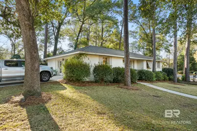 451 Ivy Circle, Fairhope, AL 36532 - Photo 2