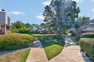 389 Clubhouse Dr, Gulf Shores, AL 36542 - Photo 40