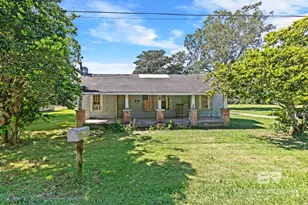 808 S White Ave, Bay Minette, AL 36507 - Photo 1