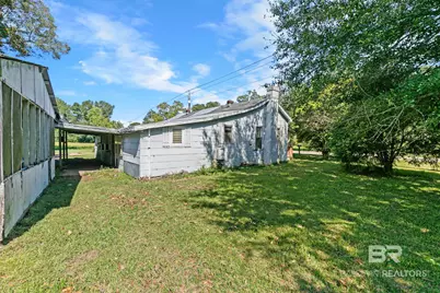 808 S White Avenue, Bay Minette, AL 36507 - Photo 12