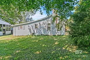 808 S White Ave, Bay Minette, AL 36507 - Photo 14