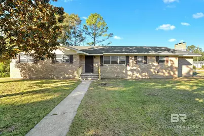 605 N Day Avenue, Bay Minette, AL 36507 - Photo 1