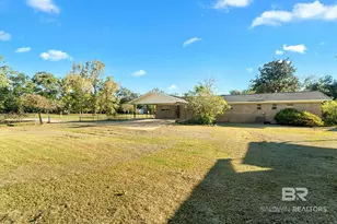 605 N Day Ave, Bay Minette, AL 36507 - Photo 20
