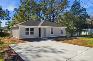 107 W 15th St, Bay Minette, AL 36507 - Photo 2