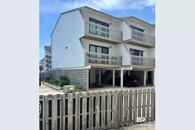 554 E Beach Boulevard #1, Gulf Shores, AL 36542 - Photo 1