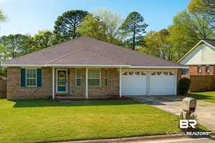 119 Lake Forest Blvd, Daphne, AL 36526 - Photo 1
