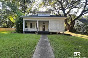 104 Mohawk St, Mobile, AL 36606 - Photo 1