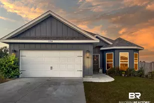 13164 Shoshoney Cir, Fairhope, AL 36532 - Photo 1