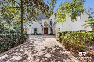 122 S McGregor Ave, Mobile, AL 36608 - Photo 1