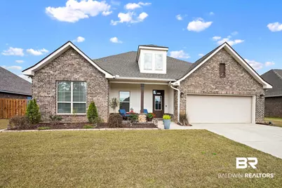 979 Dalton Circle, Foley, AL 36535 - Photo 1