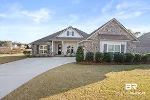 814 Dunker Ave, Fairhope, AL 36532 - Photo 1