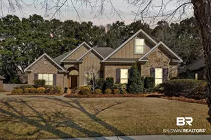 111 Sedgefield Ave, Fairhope, AL 36532 - Photo 1