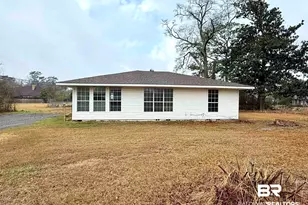 1213 N Pine St, Foley, AL 36535 - Photo 1