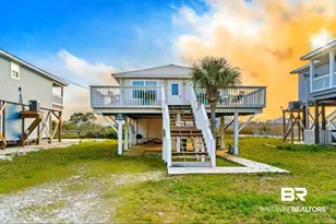 651 Bonita Ct, Gulf Shores, AL 36542 - Photo 1