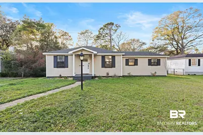 301 Azalea Circle, Mobile, AL 36608 - Photo 1
