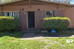 2207 Roberta Dr, Mobile, AL 36617 - Photo 1