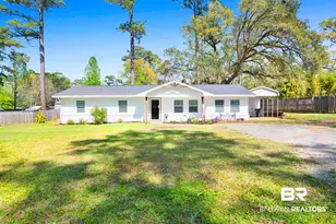 1606 Clark Ave, Bay Minette, AL 36507 - Photo 1