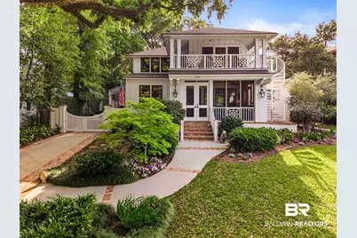 204 N Bayview Street, Fairhope, AL 36532 - Photo 1
