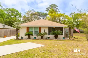 805 E 24th Ave, Gulf Shores, AL 36542 - Photo 1
