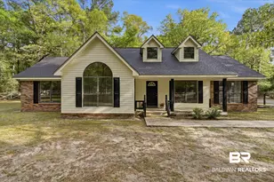 9770 Lakeview Rd, Bay Minette, AL 36507 - Photo 1