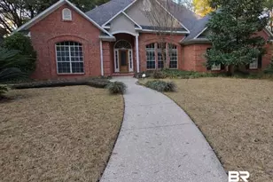403 Clubhouse Dr, Fairhope, AL 36532 - Photo 1