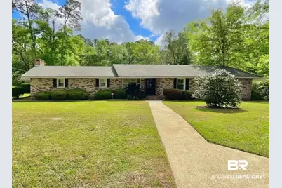 1118 W Carre Drive, Mobile, AL 36618 - Photo 1