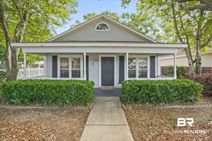 1 Cottage Dr, Fairhope, AL 36532 - Photo 1