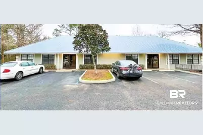 117 E 14th Avenue, Gulf Shores, AL 36542 - Photo 1