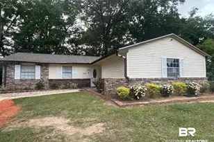 506 Nantucket Cir, Mobile, AL 36609 - Photo 1